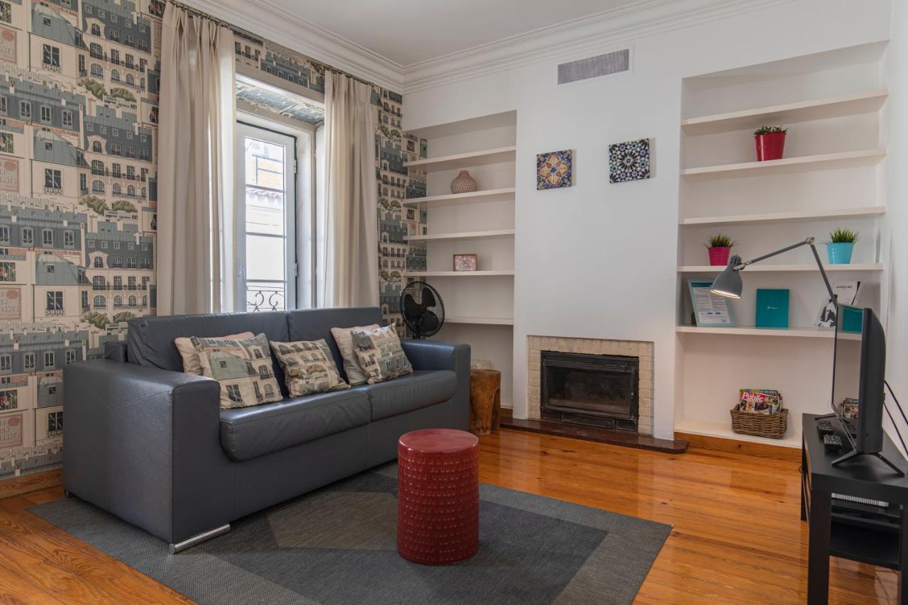 Condessa 2Bdr Duplex By Lovelystay Lisboa Exterior foto