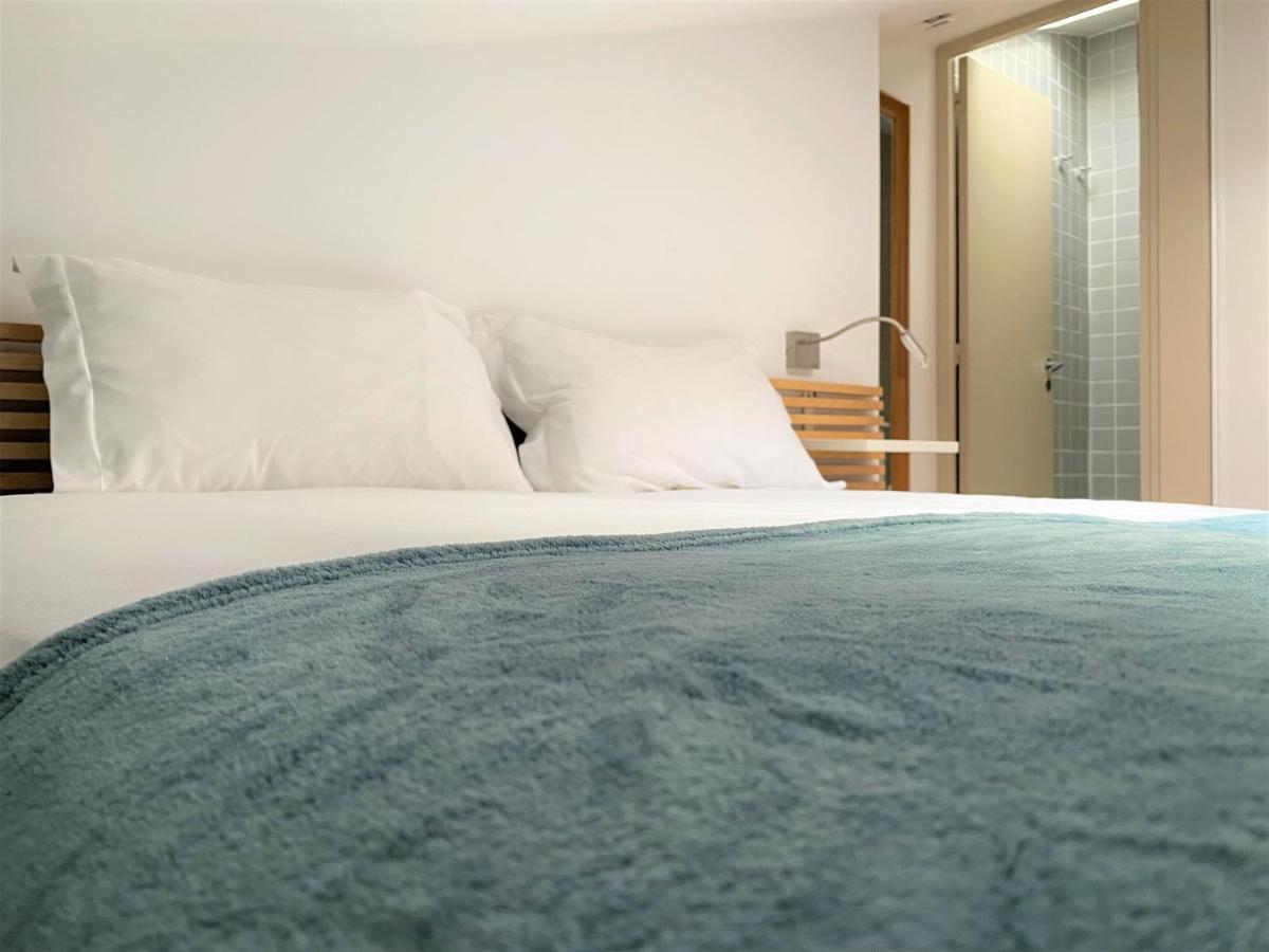 Condessa 2Bdr Duplex By Lovelystay Lisboa Exterior foto